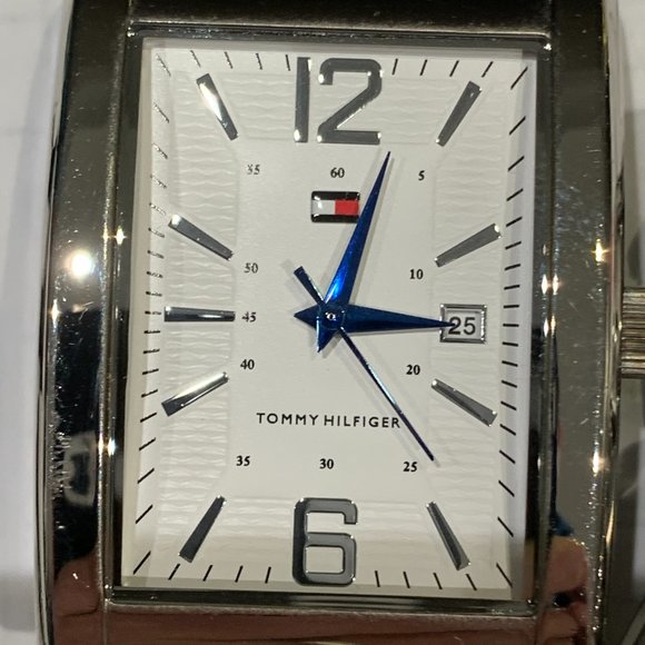 Tommy Hilfiger | Mens Silver Watch Like New - Picture 2 of 5